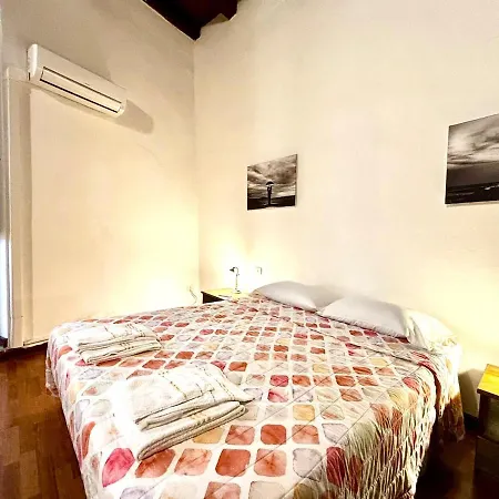Lägenhet Vintage Flat, Centro Storico,